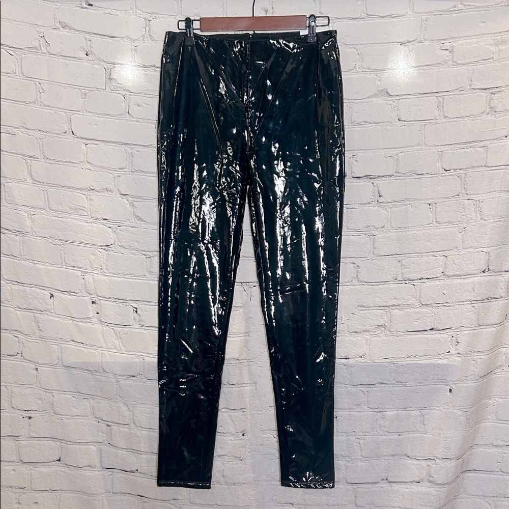 KanCan Black Glossy Faux Patent Leather Pants Size Large Brand New W/Tags